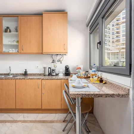 Apartment Relax Pool - Free Parking Garage *