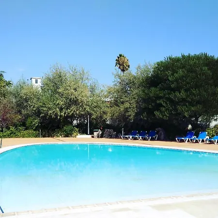 Relax Pool - Free Parking Garage דירה ליסבון