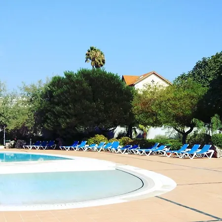 Relax Pool - Free Parking Garage דירה ליסבון