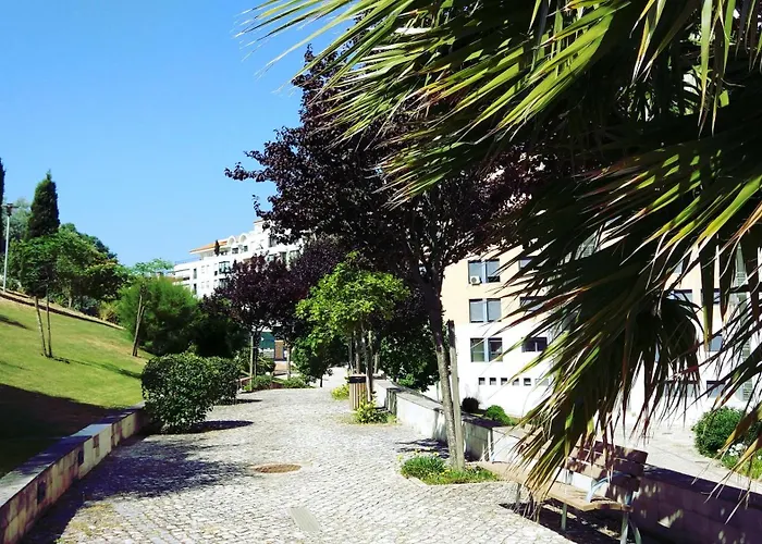 Apartment Relax Pool - Free Parking Garage