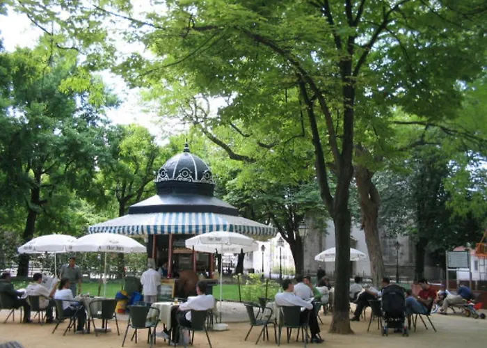 Relax Pool - Free Parking Garage Apartment *