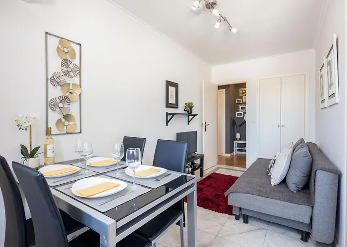 Apartment Relax Pool - Free Parking Garage *