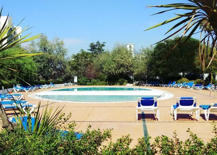 Relax Pool - Free Parking Garage * Lisbon