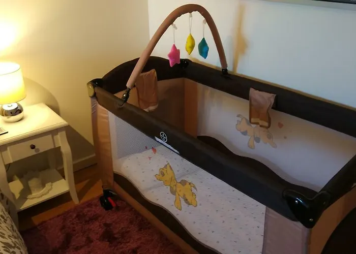 Apartment Relax Pool - Free Parking Garage