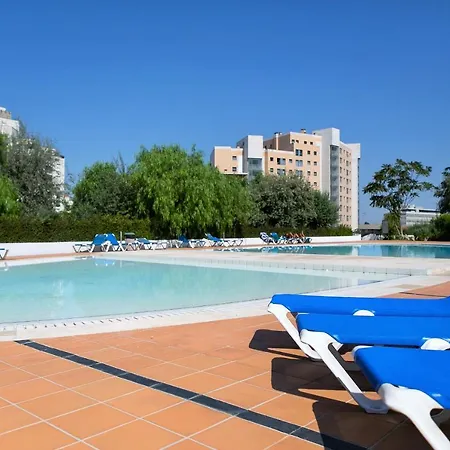 Relax Pool - Free Parking Garage דירה *