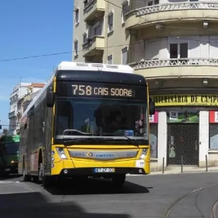 Relax Pool - Free Parking Garage דירה ליסבון