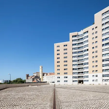 Relax Pool - Free Parking Garage Daire